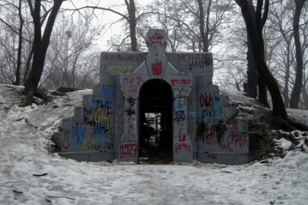 1207_621x414.jpg