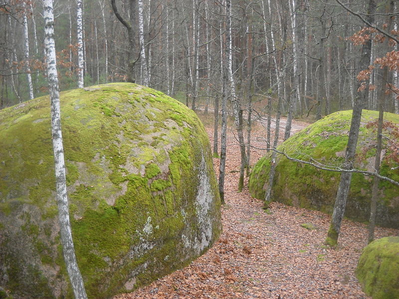 800px-Stone_village.JPG